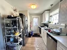 Main Floor Unit Located in Central Welland! - Photo 10