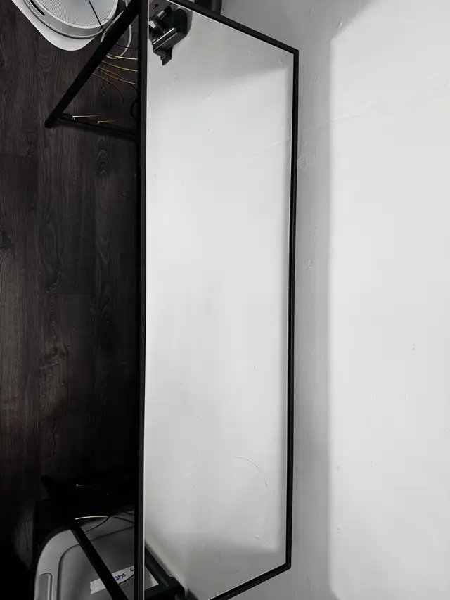 console table - Photo 3