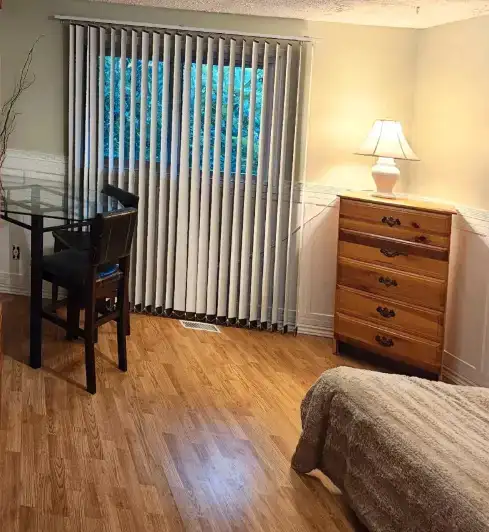 2 Furnished Rooms For Rent, FEMALE ONLY near Western Uni - Photo 3