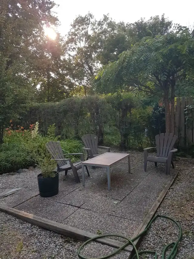 2 Furnished Rooms For Rent, FEMALE ONLY near Western Uni - Photo 10