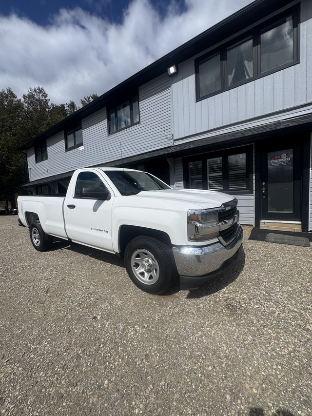 2018 Chevrolet Silverado 1500 Work Truck 8 FT BOX — CERTIFIED —