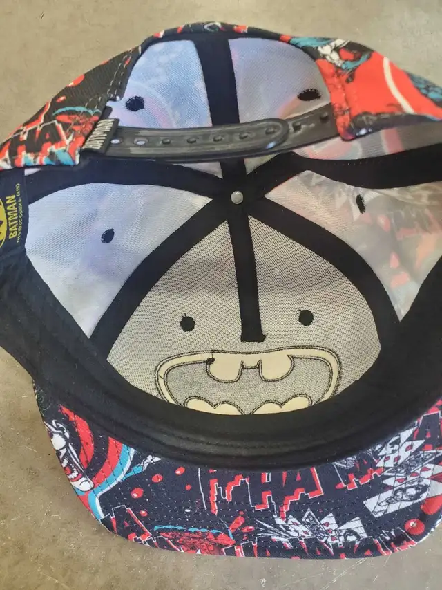 Batman and Joker DC comics hat - Photo 2