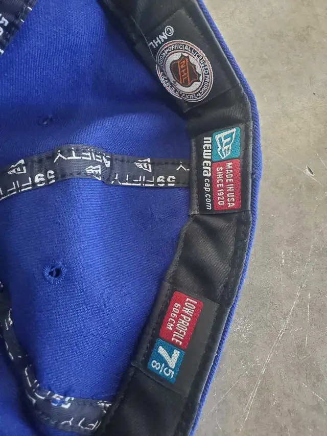 New Era Maple Leafs hat 7 5/8 - Photo 3