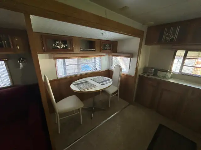 Beautiful trailer with full size add-on steps from the beach! - Photo 4