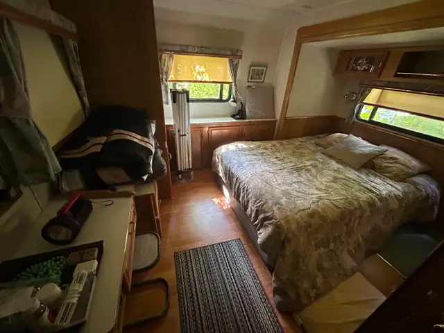 Beautiful trailer with full size add-on steps from the beach! - Photo 8