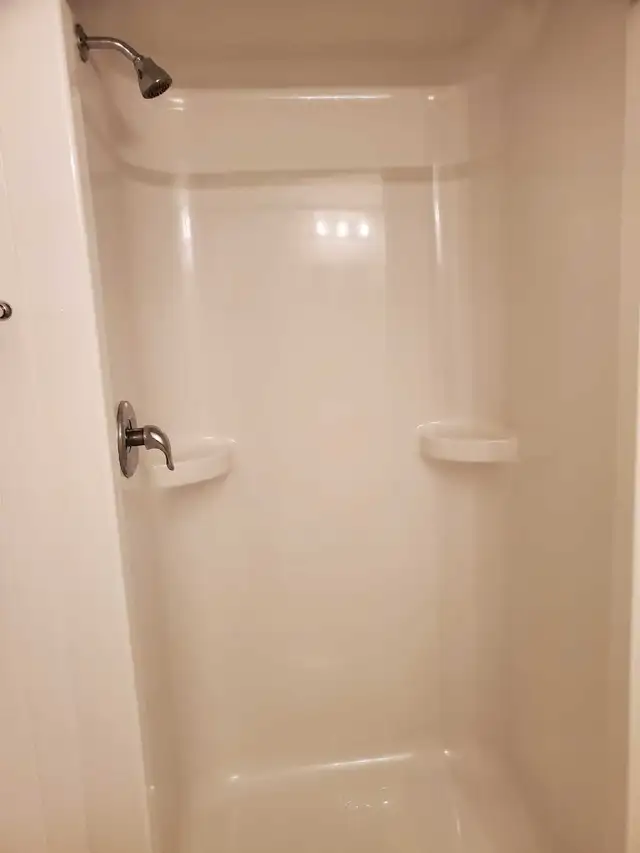 Condo Room For Rent - Photo 6