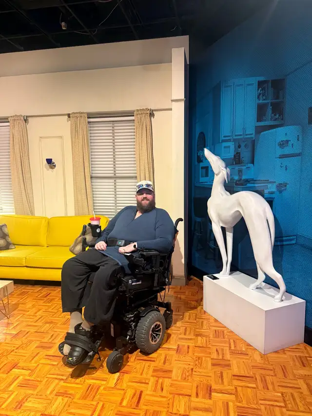 caregiver required - Photo 2