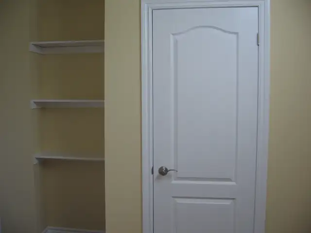 2 Beds 1 Bath Apartment - Photo 10