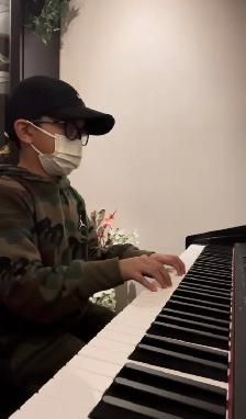 piano lesson ( Erin grove Se) - Photo 2