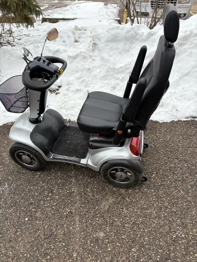 Mobility Scooter For Sale ( Like New)