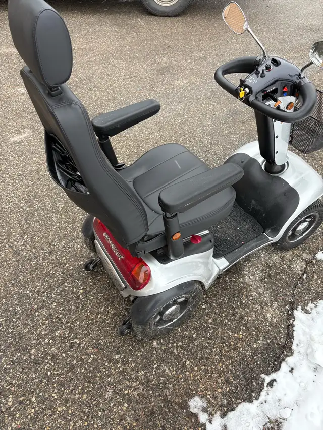 Mobility Scooter For Sale ( Like New) - Photo 2