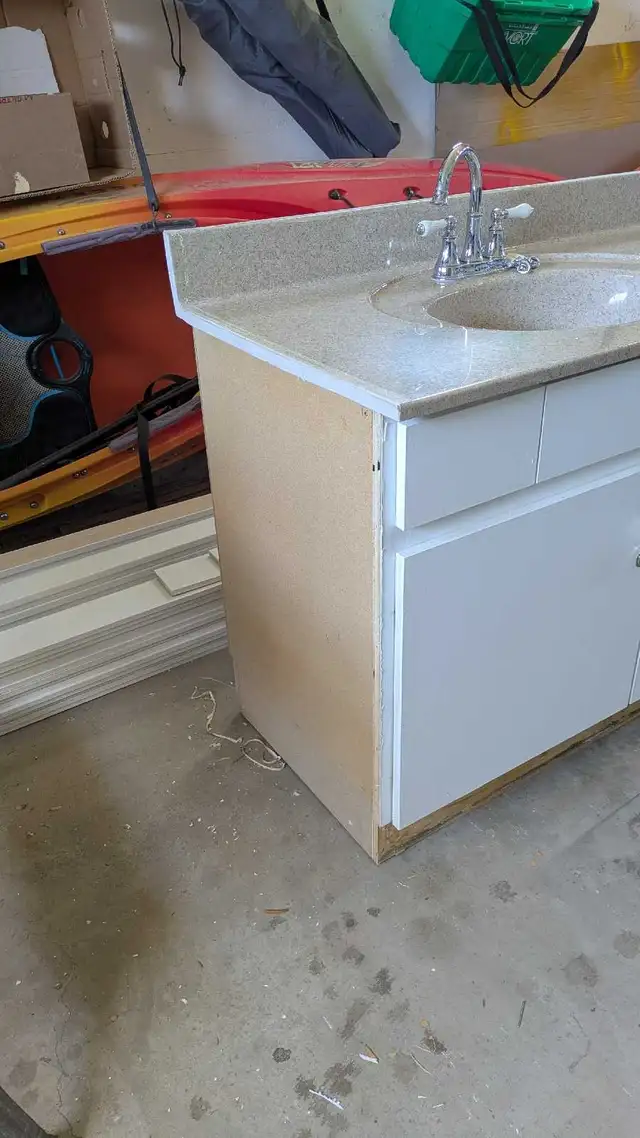 bathroom vanity - Photo 4