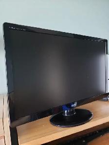 24''LED 2/HDMI MONITOR IN WORKING COND.