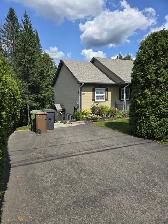 ST-SAUVEUR, rez-de-jardin