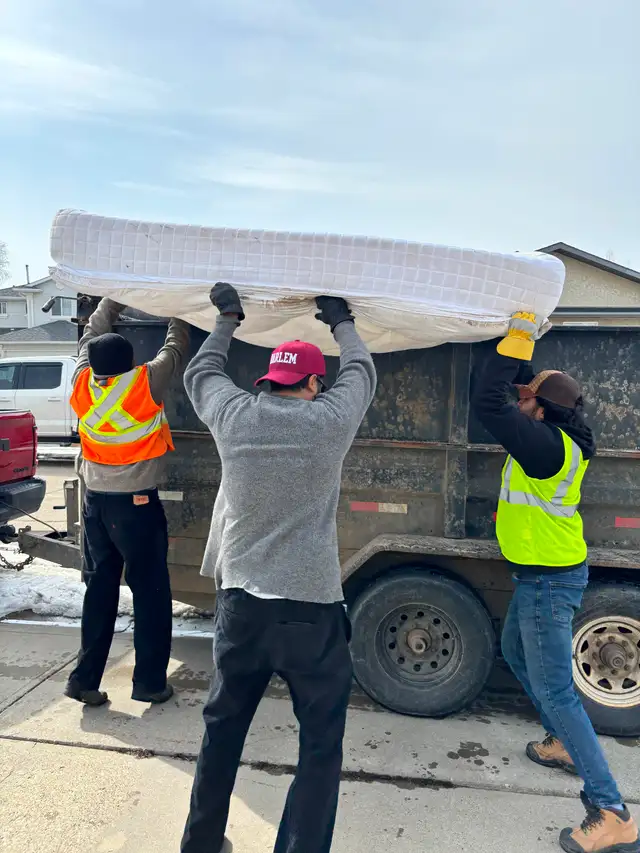 SAME DAY JUNK REMOVAL – FAST, AFFORDABLE & 5⭐ RATED! - Photo 3