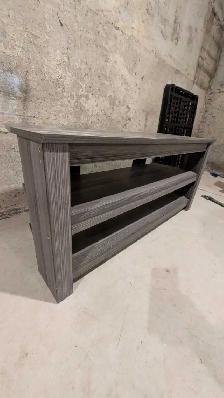 Meuble TV en coin (ou pas!)