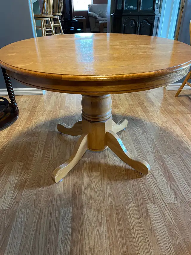 OAK DINING TABLE WITH EXTENDING LEAF - Photo 5