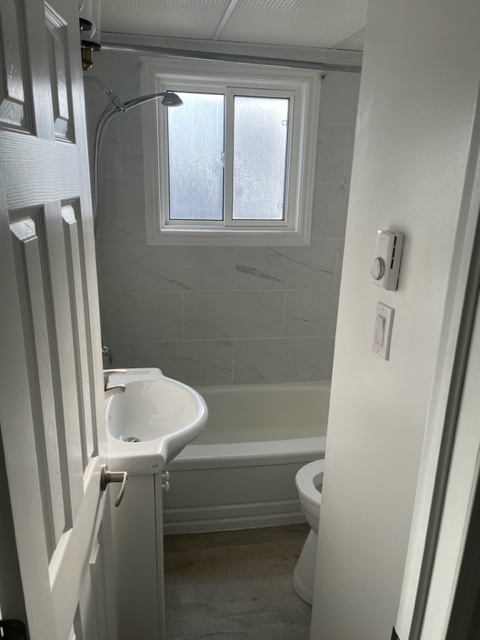 Campbellford Seniors 2 Bdrm Apt avail NOW all-inclusive  $1800 - Photo 3