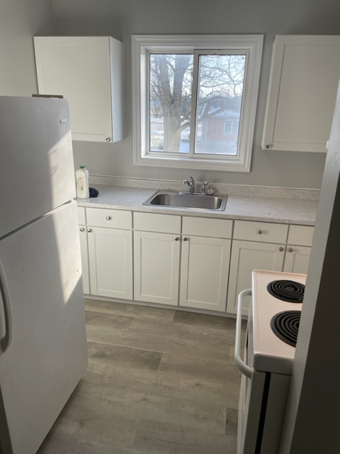 Campbellford Seniors 2 Bdrm Apt avail NOW all-inclusive  $1800 - Photo 4