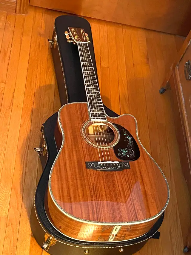 MERIDA, All Solid Koa Wood Guitar, Hardshell CASE, Excellent !! - Photo 4