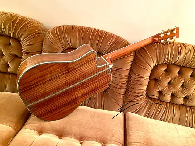 MERIDA, All Solid Koa Wood Guitar, Hardshell CASE, Excellent !! - Photo 8