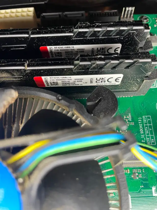 Kingston 32GB DDR4 RAM/Trade - Photo 3