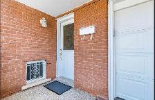 For Rent - Photo 6