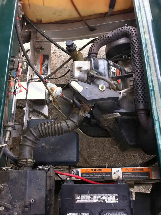 Golf Cart (Gas) - Photo 6