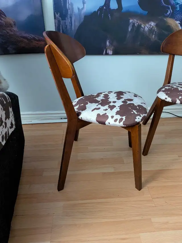 2 Chairs FOR SALE - Photo 2