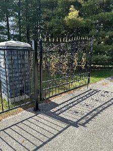 PAINTER NEEDED! - Photo 2