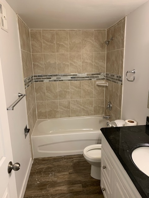 Large 1 BDRM in Old Strathcona! Excellent Location! - Photo 3