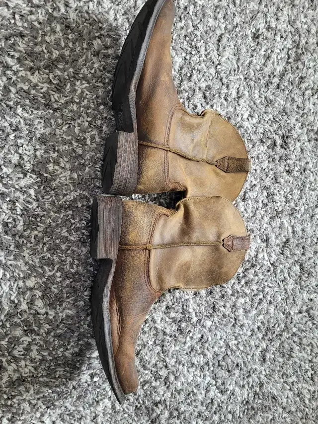 Cowboy Boots - Photo 3