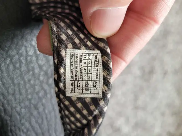 Sanuk Flip Flops - Photo 2