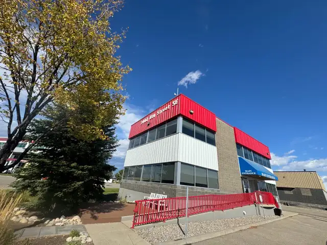 painter available - Photo 10