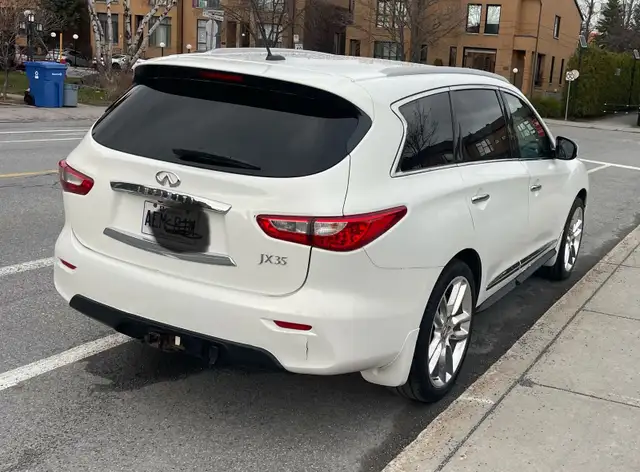 2013 Infiniti jx35 - Photo 3