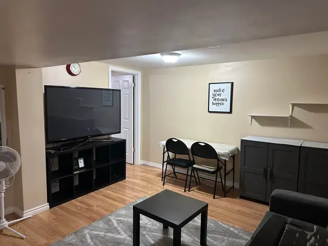 I Room For Rent in the basement for Single Female only - Photo 4