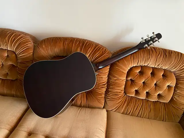 SEAGULL Coastline Momentum A/E Guitar with electronics. GREAT! - Photo 6