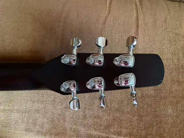 SEAGULL Coastline Momentum A/E Guitar with electronics. GREAT! - Photo 7