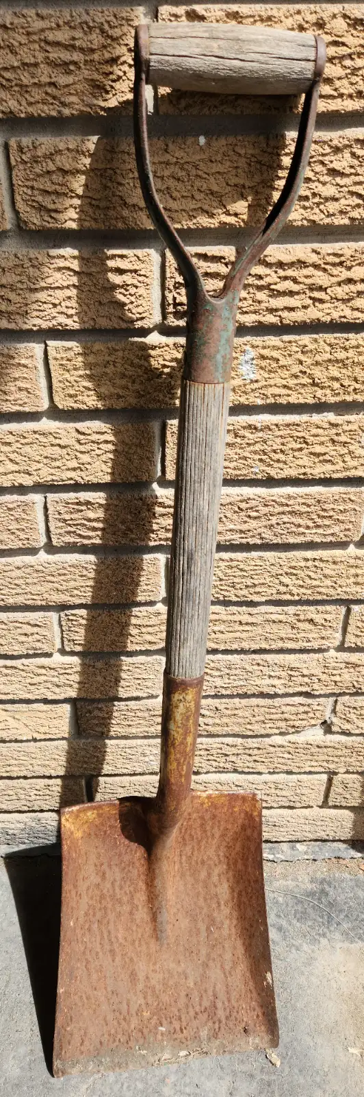 Shovels, pitchforks, rakes, etc. - Photo 2