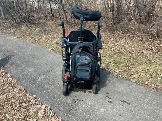 Electric wheelchair - Photo 6