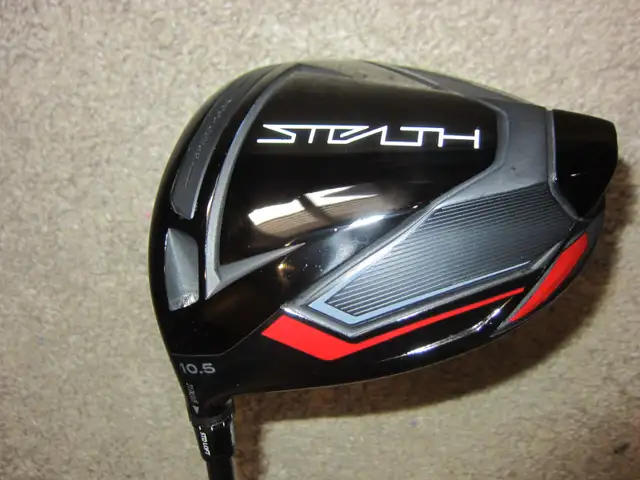 NEW LEFTIE TAYLORMADE DRIVER