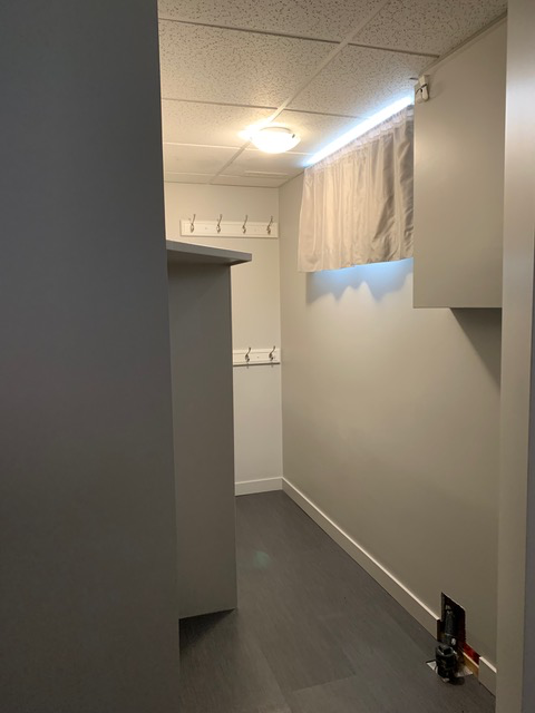 10741 75 AVE, Basement Suite, close to U of A,  LRT & Buses - Photo 9