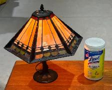 Tiffany-Style Stained Glass Table Lamp w Geometric Pyramid Shade - Photo 9