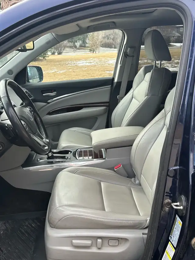 2014 Acura MDX Tech and Entertainment trim level - Photo 8