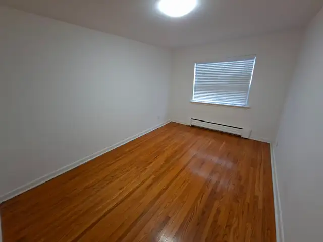 2 Bedroom Apartment for Rent in Mimico | Royal York