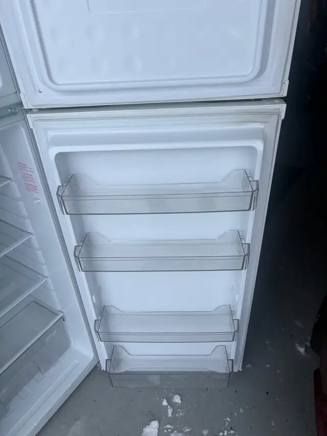 7 cube fridge - Photo 3