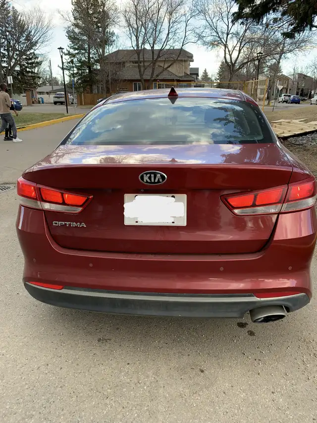 KIA Optima 2018 LX 4 doors - Photo 4