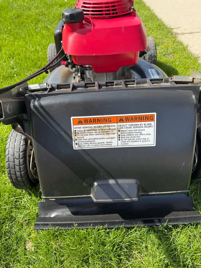 Honda Lawn Mower Quadra Cut System HRR 216 - Photo 4