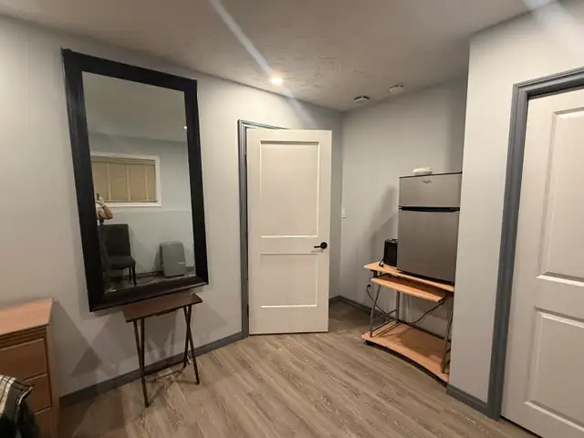 Room for rent - Photo 2