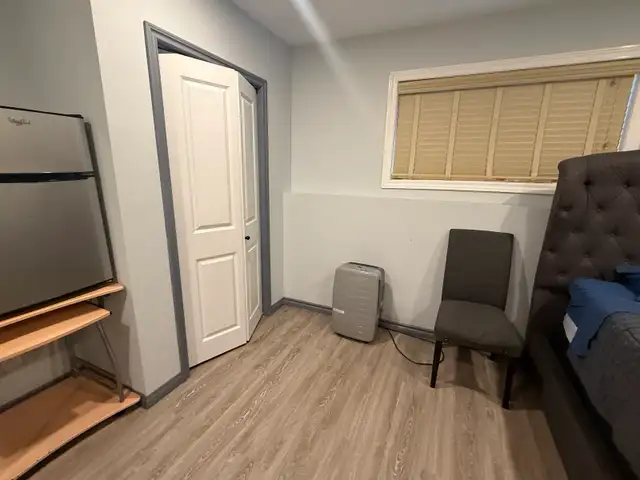 Room for rent - Photo 4